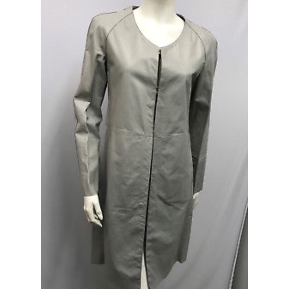 โผ๏ธโผ๏ธSOLDโผ๏ธโผ๏ธDonโt Purchase โผ๏ธArmaniLeatherCoat๐ - Picture 1 of 8